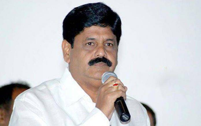 టీడీపీ ప్రభుత్వంపై మండిపడ్డ ఆనం