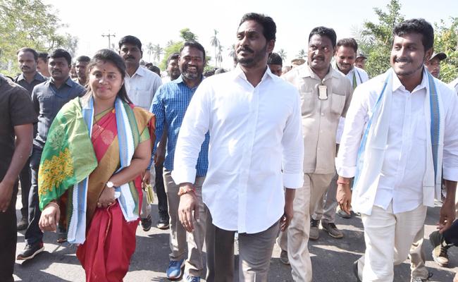 ఆ ఇద్దరికీ నా మనసులో స్థానం ఉంటుంది : వైయస్ జగన్